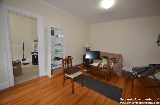 Photo - 2039 Commonwealth Ave Unit 22
