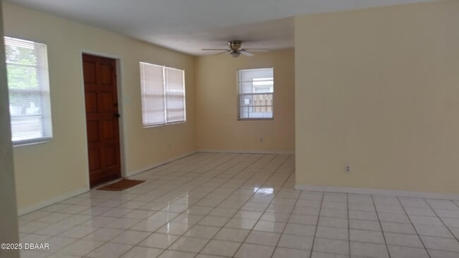 Photo - 525 Tarragona Way