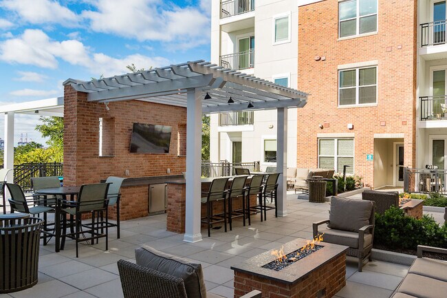 Liberty Bay Club apartments — community photo