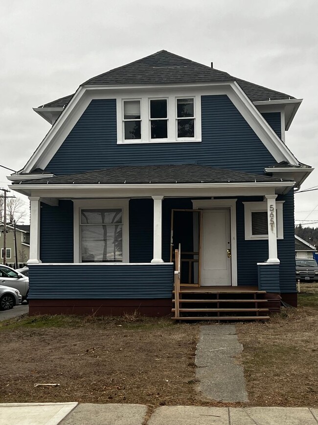 Building Photo - First Ave Unit A Rental