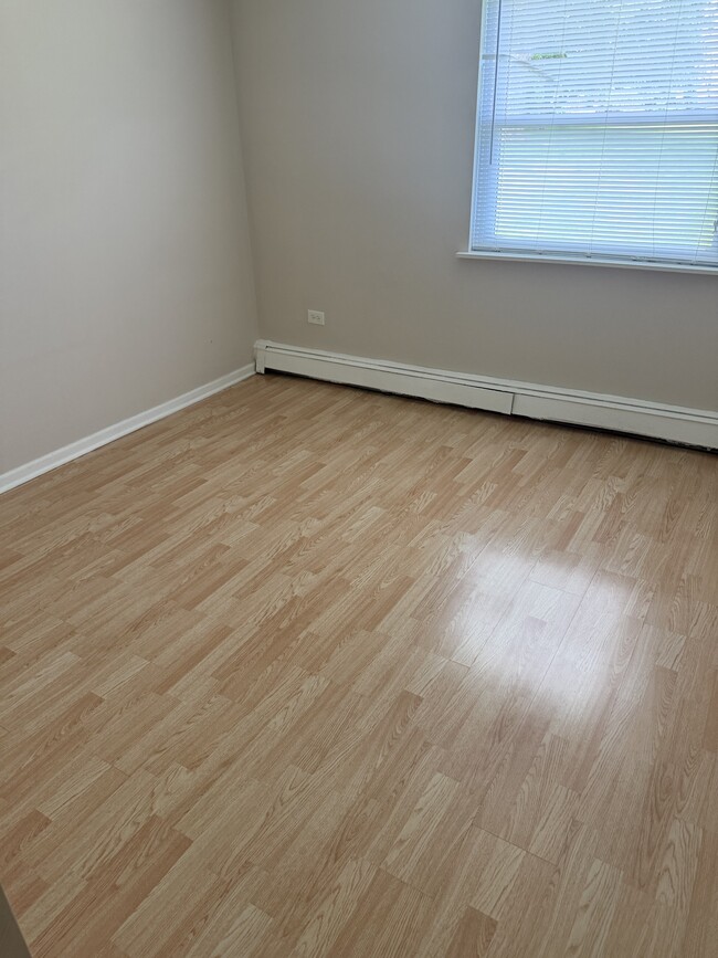 Photo - 755 Grove Dr Unit 106