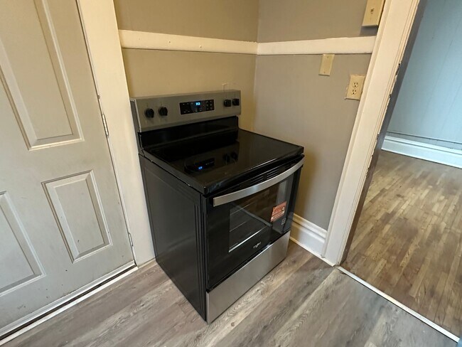 Photo - Indianola Ave 1574-1580 MLR Unidad 1578