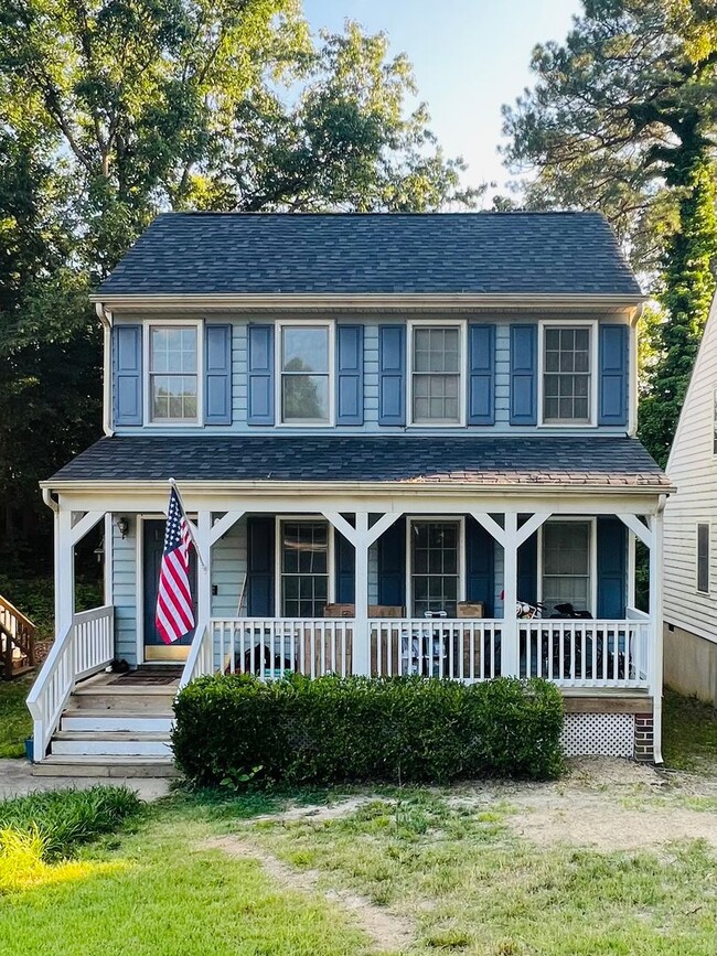 Building Photo - 6165 Stockade Dr