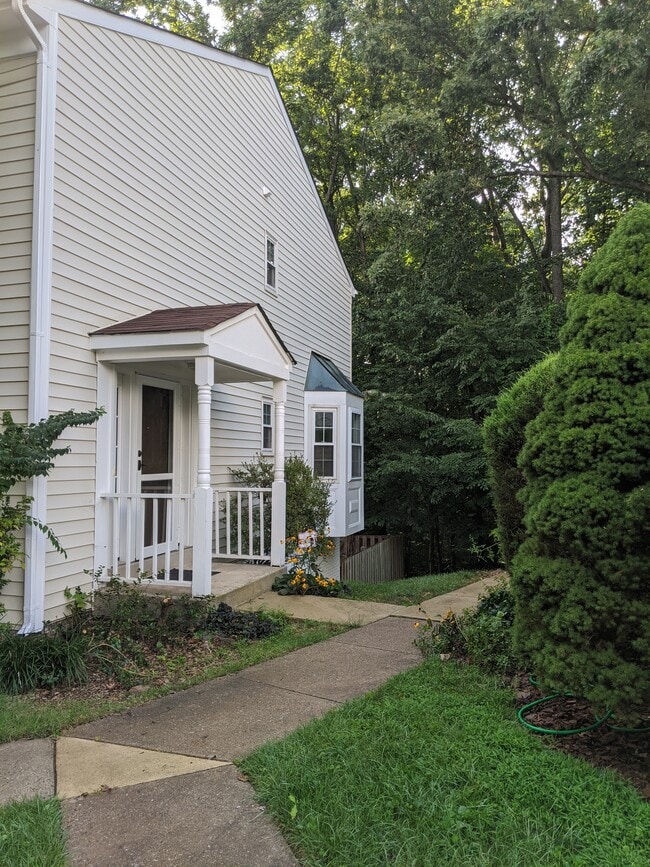 Photo - 13533 Ambassador Dr