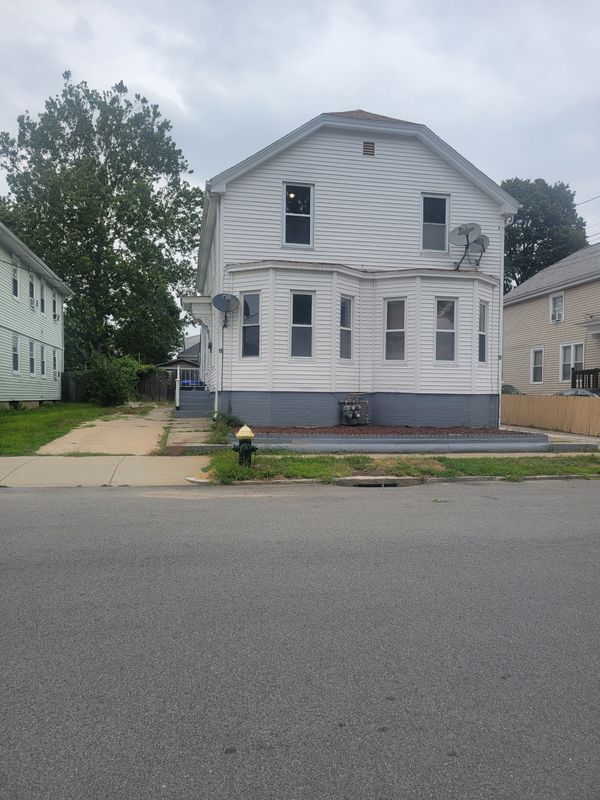 Building Photo - 19 Rounds Ave Rental