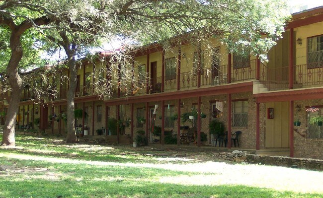 Braunfels Haus Apartments