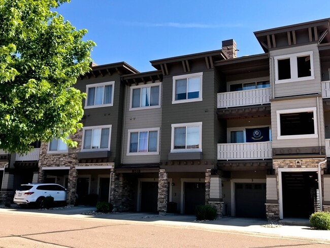 Excellent condo with upgrades galore! - Excellent condo with upgrades galore! Unidad H
