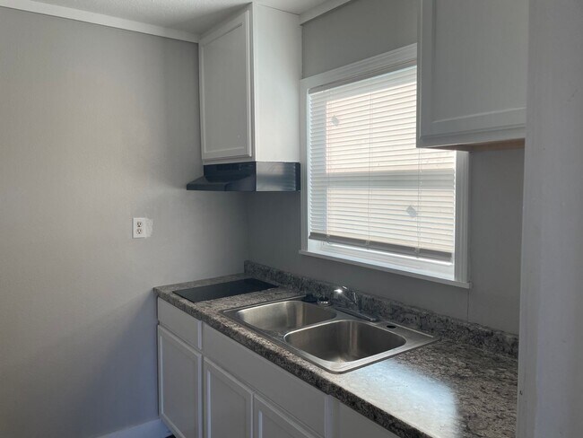 Photo - 1309 Fifth St Unit 1309 Fifth St  1