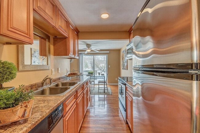 259 Robert Dr