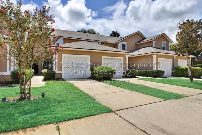 518 Scrub Jay Dr