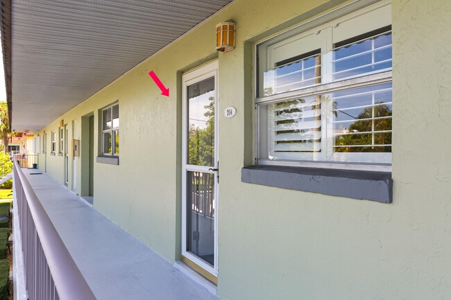 Photo - 1151 Carlton Ct Unit 204