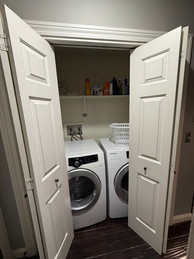 Photo - Beautiful 2-Bed, 3.5-Bath - Furnished Townhome - Now Offering a $500 Move-In Incentive — Ask for ...