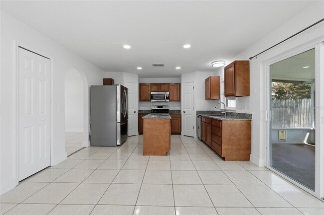 Photo - 4140 Stonefield Dr