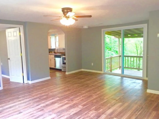 Photo - 3566 Richardson Rd