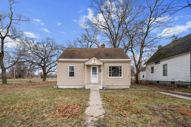 Photo - 2016 Reynolds St