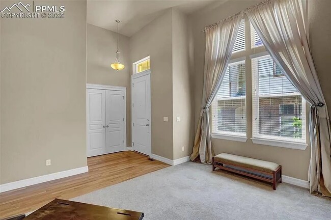 Photo - Beautiful 2 bedroom townhouse near Pine Creek!