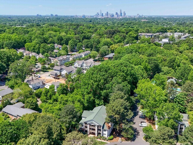 Photo - 1052 Churchill Downs Ct Townhome