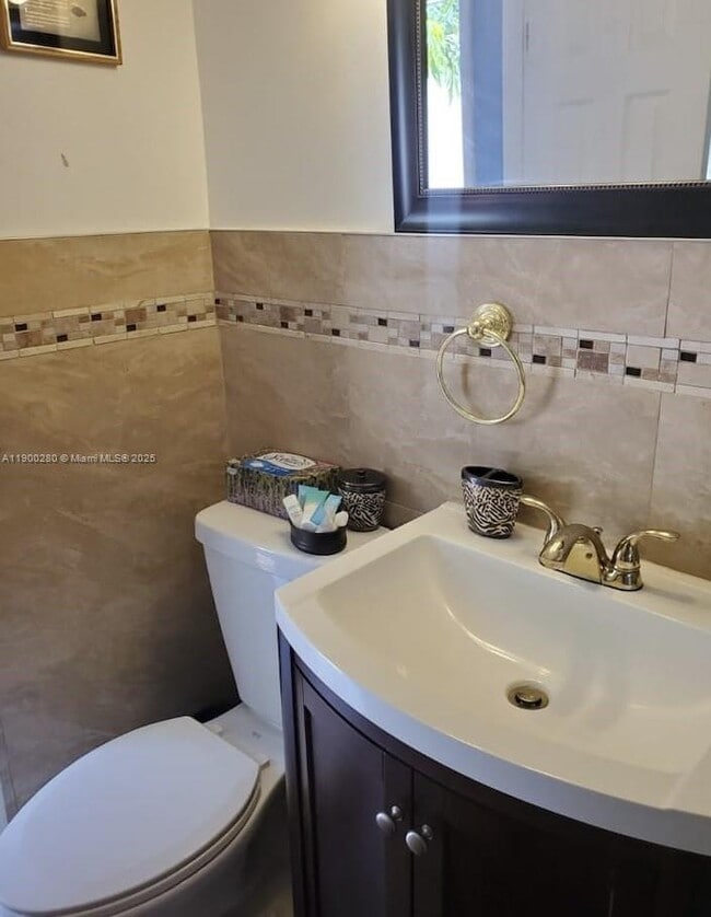 Photo - 526 S 28th Ave