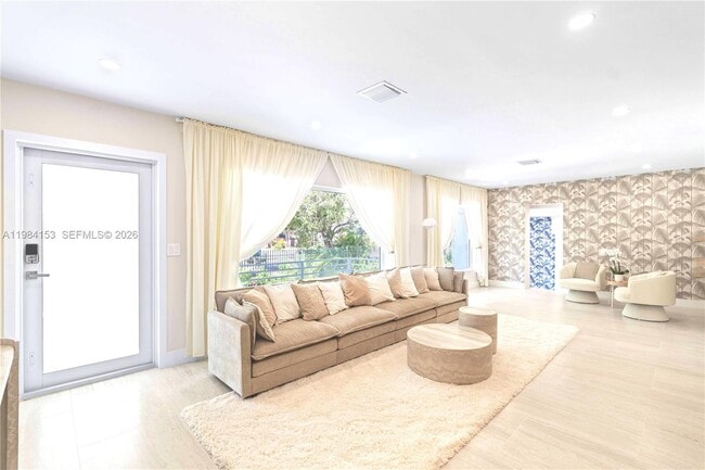 1345 SW 14th Ave