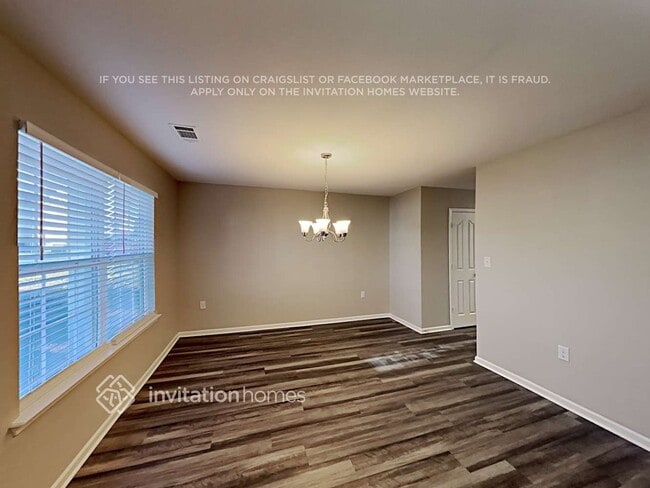 Photo - 4924 Broad Leaf Ct