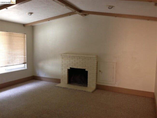 Photo - 425 N Hickory Ave