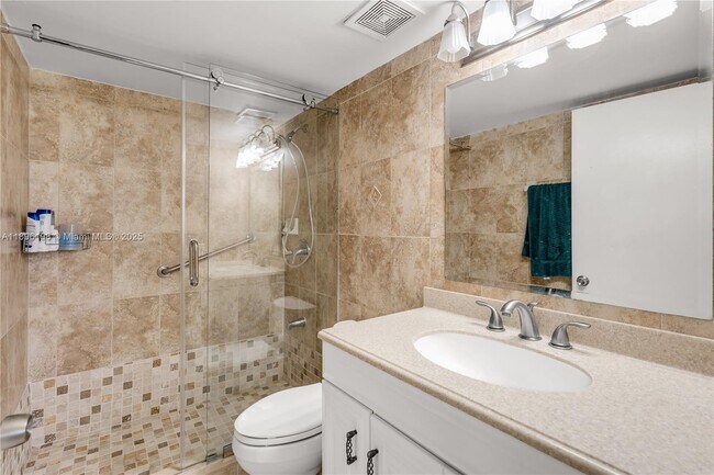 Photo - 8261 NW 8th St Unidad 325