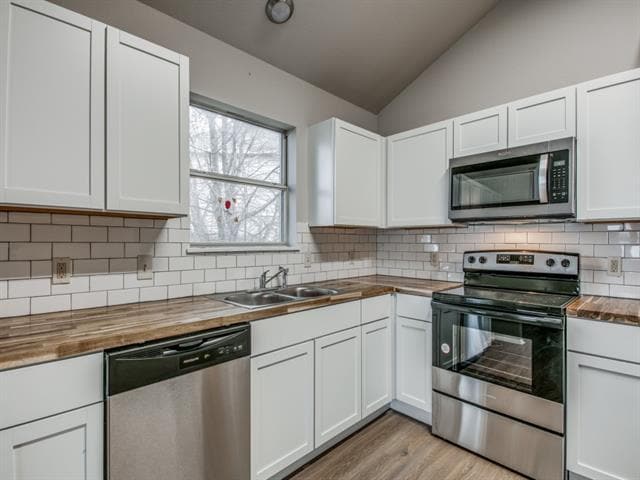 Photo - 610 Lone Star Park Ln
