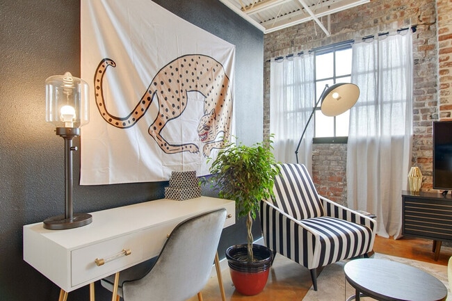 Photo - 527 St Joseph St Unidad ID1265388P