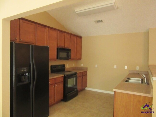 Photo - 302 Timberwind Dr