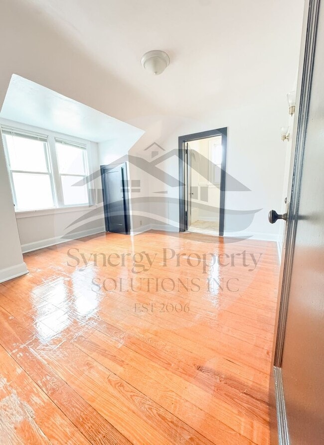 Photo - 46 Bartley Ave Unit 46 1/2