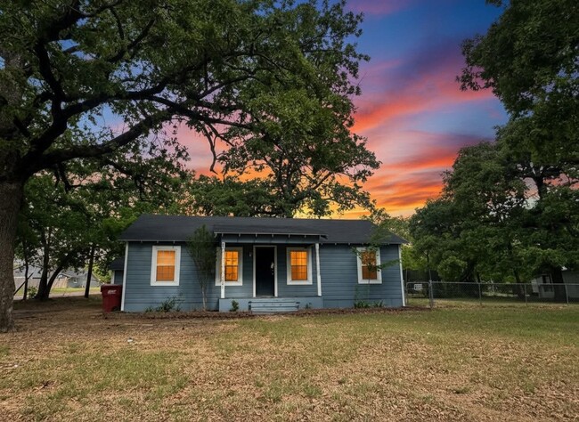 Photo - 1191 Big Rock St