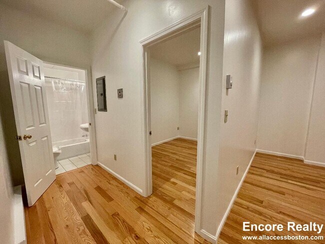 Photo - 1079 Beacon St Unit #B