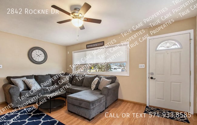 Photo - 2842 Rockne Dr