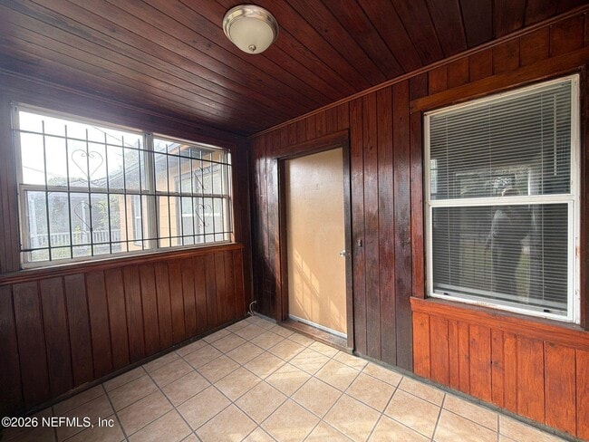 Photo - 5326 Mays Dr