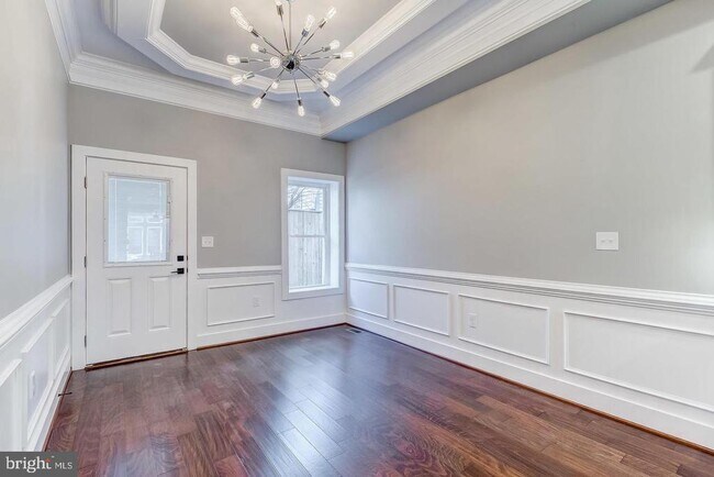 Photo - 1440 S Charles St