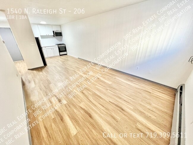 Photo - 1540 N Raleigh St Unit 206