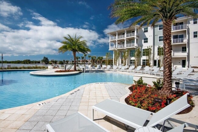 Photo - Town Westshore