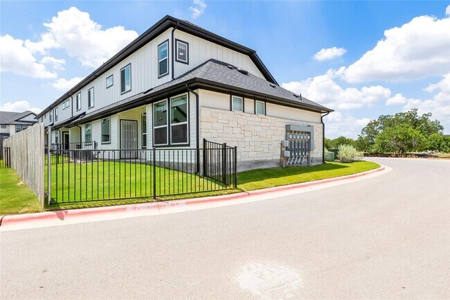 Photo - 2600 Gattis School Rd Unit 401