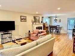 Photo - 26 Bacon St