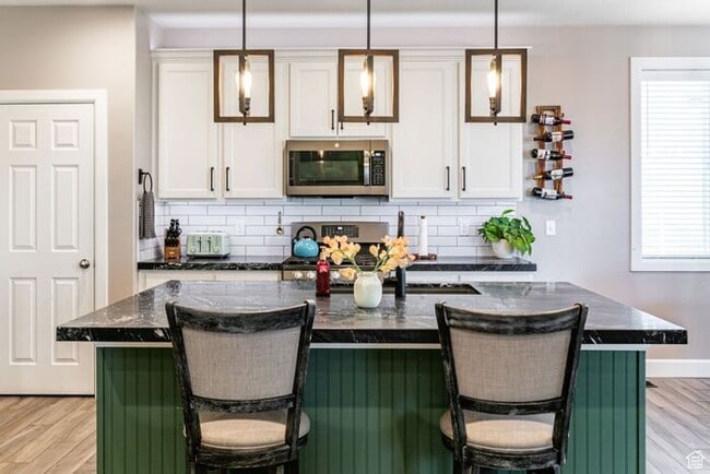 Photo - Awesome upgraded House w 2 car attached