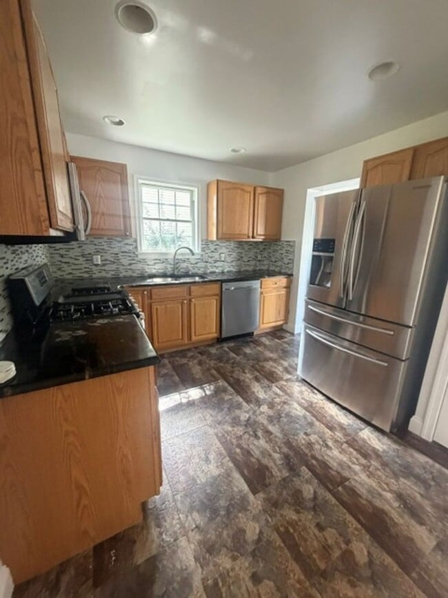 Photo - 326 Elmshire Dr
