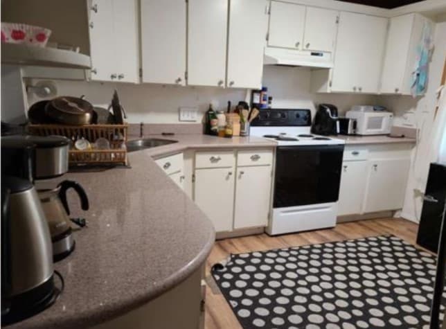 Photo - 215 E Prospect Rd