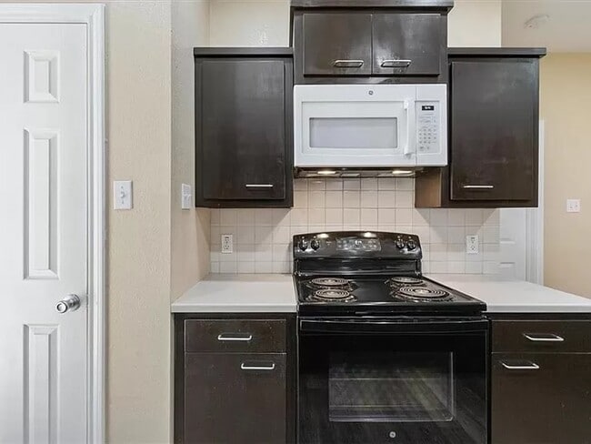 Photo - 1907 S 17th St Unit A