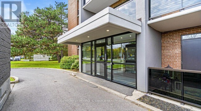 Photo - 1219 Dundas St W Unité 307