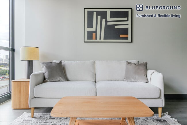 Photo - 180 N Ada St Unidad FL8-ID1302