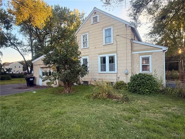 Building Photo - 401 Richfield Blvd Rental