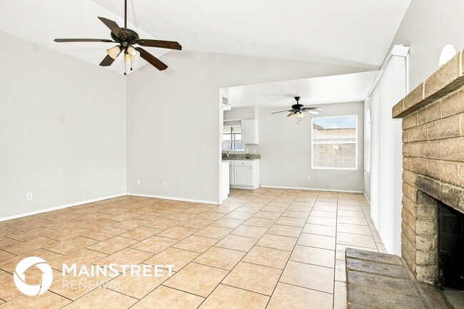 Photo - 6833 W Sierra St