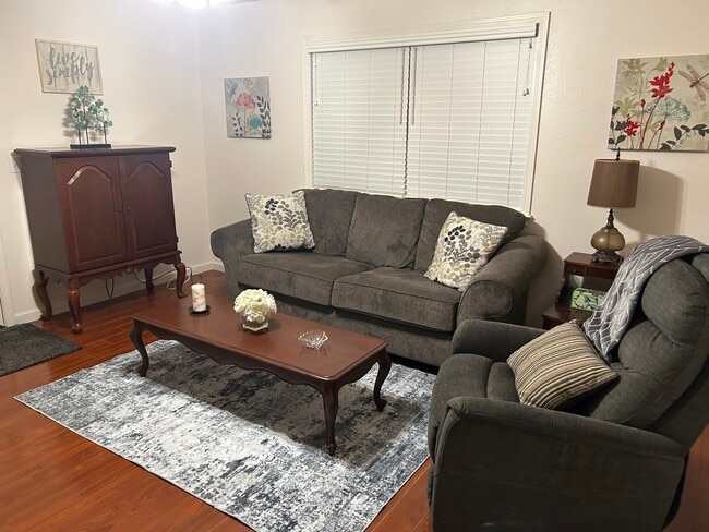 Photo - 805 Princeton Ave Unidad Cozy Cottage