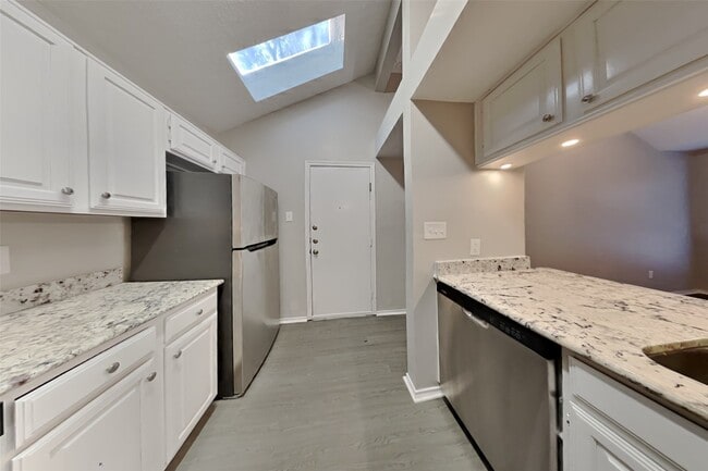 Photo - 2007 Barronett Bend