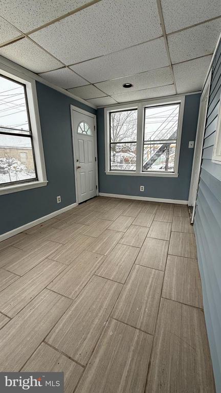 Photo - 339 Charles St